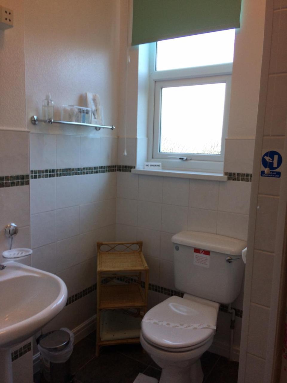 Cornerbrook Guest House Kingston upon Hull Εξωτερικό φωτογραφία